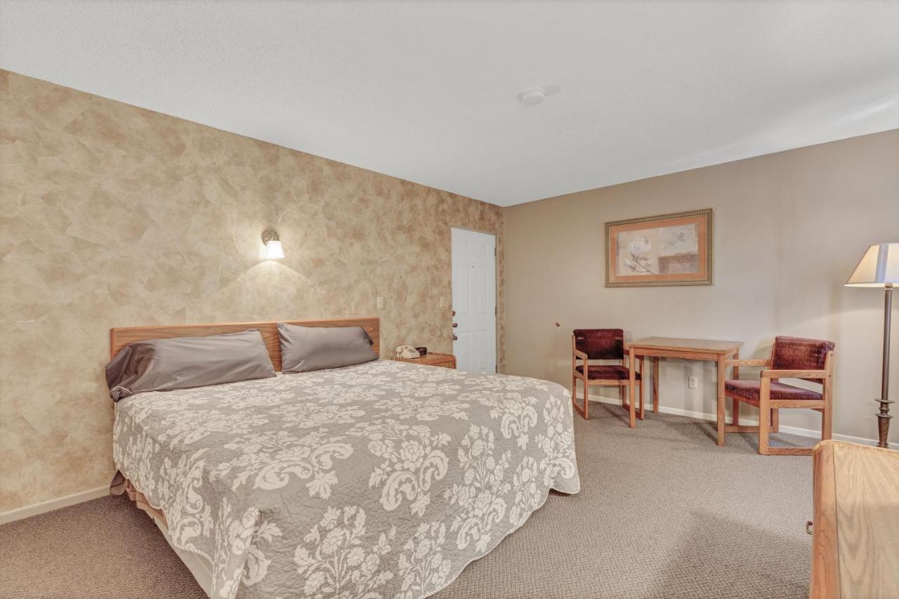 Gold Star Motel Rapid City Bagian luar foto
